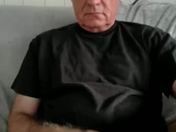 Pussyaddict444 Chaturbate stream image from August 22, 2025