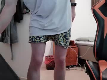 Swe9090 Chaturbate stream image from August 22, 2025
