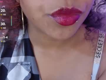 Cloebony Chaturbate stream image from August 22, 2025