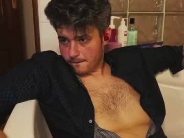 Hellogoodbye1029 Chaturbate stream image from August 22, 2025