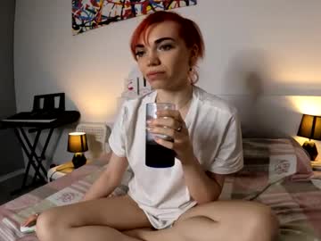 Olivka_Flower Chaturbate stream image from August 22, 2025