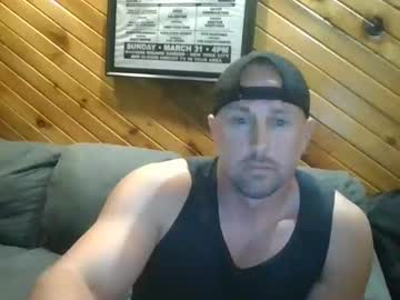 Wh2415 Chaturbate stream image from August 22, 2025