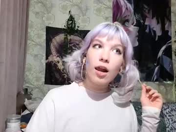 Libbynading Chaturbate stream image from August 22, 2025