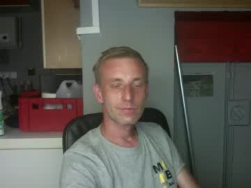 Xyztivimate1 Chaturbate stream image from August 22, 2025