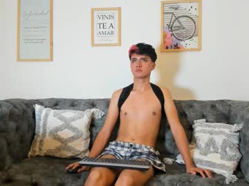 Danteeblaze Chaturbate stream image from August 22, 2025