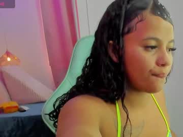 Kattyrussel Chaturbate stream image from August 22, 2025