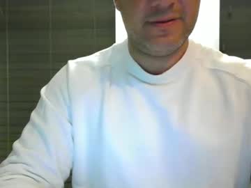 Morepassion4u Chaturbate stream image from August 22, 2025