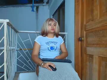 Adhara_Evans7 Chaturbate stream image from August 22, 2025