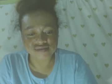Carinesexy69 Chaturbate stream image from August 22, 2025