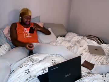 Chicagothirdleg Chaturbate stream image from August 22, 2025