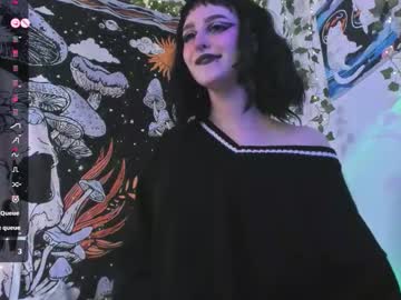 Minedoll Chaturbate stream image from August 22, 2025