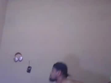 Thonybeiio Chaturbate stream image from August 22, 2025