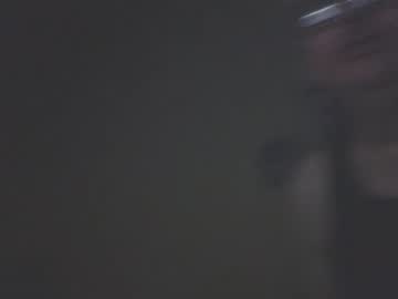 Chatubatelee555 Chaturbate stream image from August 23, 2025