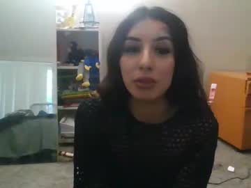Preciousmami Chaturbate stream image from August 23, 2025