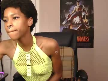 Kira21_13 Chaturbate stream image from August 23, 2025
