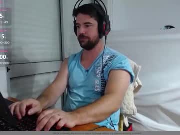 Kohaynewbie Chaturbate stream image from August 23, 2025