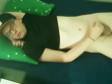 Ziottz Chaturbate stream image from August 23, 2025