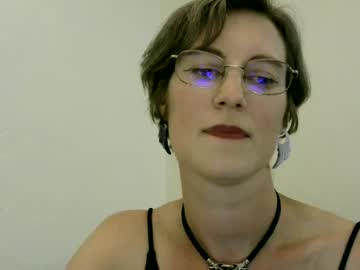 Ameliaishka Chaturbate stream image from August 23, 2025