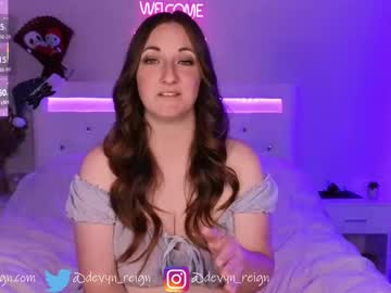 Devynreign Chaturbate stream image from August 23, 2025