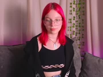 Pink_Tilly Chaturbate stream image from August 23, 2025