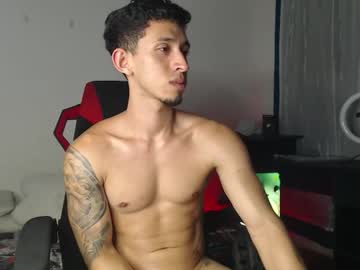 Stevensex501 Chaturbate stream image from August 23, 2025