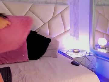 Charlotte__08 Chaturbate stream image from August 23, 2025