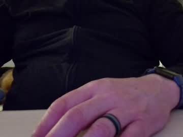 Hubby8i Chaturbate stream image from August 23, 2025