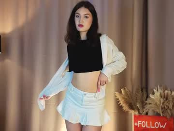 Jenmarcotte Chaturbate stream image from August 23, 2025