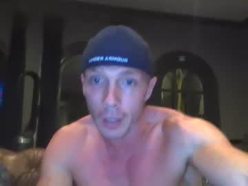 Parkerflexes Chaturbate stream image from August 23, 2025