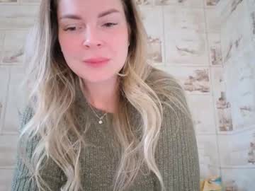 Agnessexyx Chaturbate stream image from August 23, 2025
