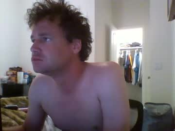 Cooldude122222 Chaturbate stream image from August 23, 2025