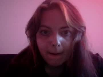 Emerald_Vixxen Chaturbate stream image from August 23, 2025