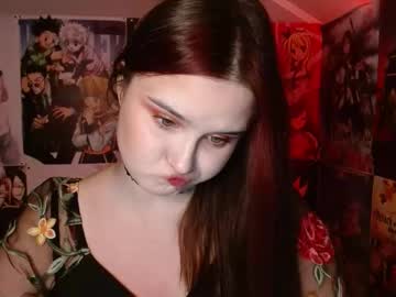 Leraaa72 Chaturbate stream image from August 23, 2025