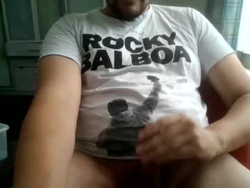 Thekenny Chaturbate stream image from August 23, 2025