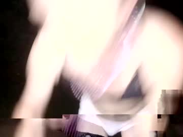 Andrea4twin Chaturbate stream image from August 23, 2025