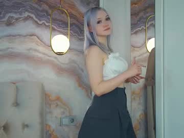 Aquanighty Chaturbate stream image from August 23, 2025