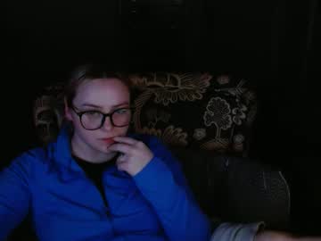 Bunnyxpwnz Chaturbate stream image from August 23, 2025