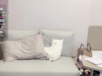 Leele07 Chaturbate stream image from August 23, 2025