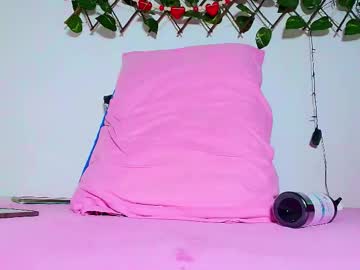 Aleesha_17 Chaturbate stream image from August 23, 2025