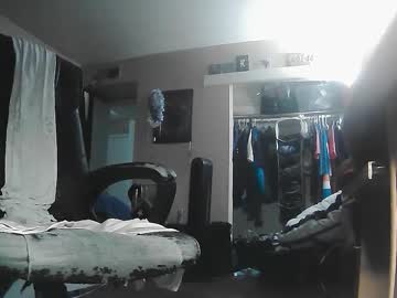 Brdmkr Chaturbate stream image from August 23, 2025