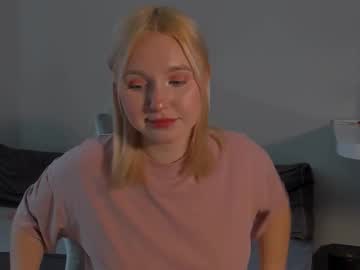 _Dewpoint_ Chaturbate stream image from August 23, 2025