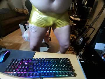 Sissylovedoll Chaturbate stream image from August 23, 2025