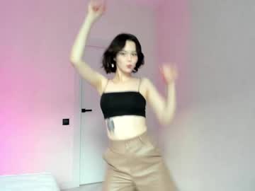 Red_Mok Chaturbate stream image from August 23, 2025