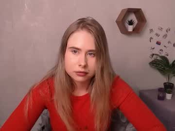 Alenagessi_ Chaturbate stream image from August 23, 2025