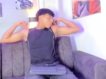 Andy_Jones7 Chaturbate stream image from August 23, 2025