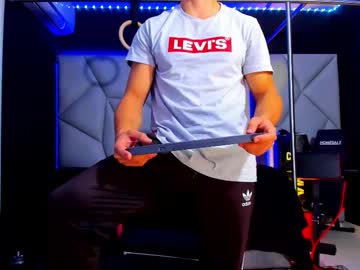 Aydenmillerdom Chaturbate stream image from August 23, 2025