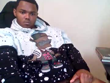 Fortunated Chaturbate stream image from August 23, 2025