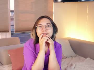 Brookekernes Chaturbate stream image from August 23, 2025