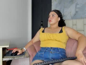 Aliceples Chaturbate stream image from August 23, 2025