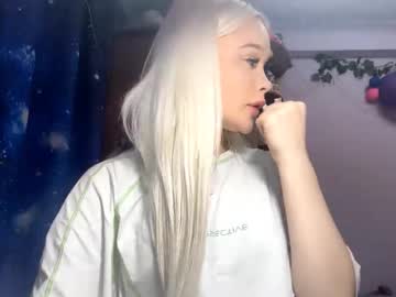 Lanitatower Chaturbate stream image from August 23, 2025